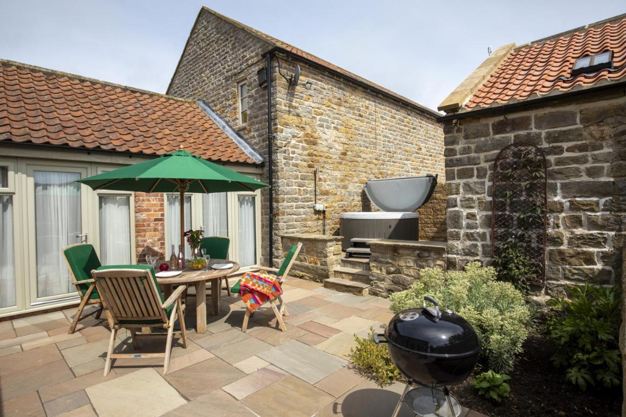 סקארבורו Thirley Cotes Farm Cottages מראה חיצוני תמונה